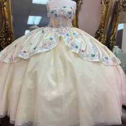 Cream Princess Sweet 16 Quinceanera Vestidos fora do ombro Applique Bow Pisos de bobagem espartilho Vestido para estreia de 15 Anos