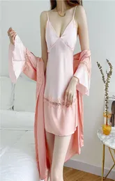Women039S Sleepwear Satin Robe Set Lace Imono Gown VneckセクシーバスローブスーツChemise NightGown親密なランジェリー夏Weddin3292808