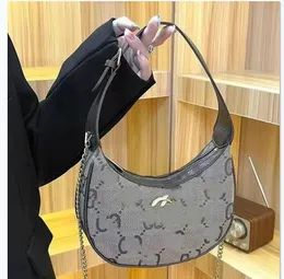 Designer de luxo saco crossbody saco disco saco de câmera de couro ajustável alça de couro bolsa houlder saco bas mulheres saco de armazenamento tote sacos de ombro f67