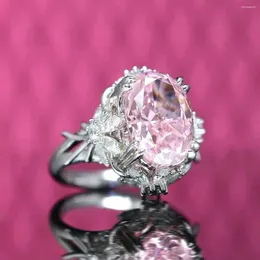 Rings de cluster Big Super Super Sparkling Argyle Rosa Diamante Florando Pêssego Blossom Ring Live Explosion Royal Sapphire feminino