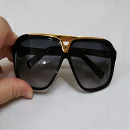 Schwarze Gold Sonnenbrille Millionär klassische Quadrat -Sonnenbrille für Männer Sonnenbrile des Lunettes de Soleil222h