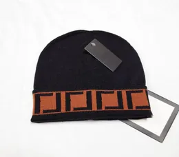 Beanie Mode Gebreide Hoeden Gestreepte Gebreide Liefhebbers Cap Straat Man Vrouw Mutsen Schedel Caps Kleurrijke Emmer Hoed 3 Kleur Top Kwaliteit1159660