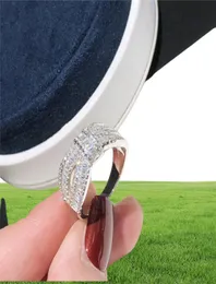 Graff Luxury Tasarımcı Takı Kadınlar Yan taşlarla yüzük 925 STERLING Gümüş Nişan Yüzüğü Bague Dame Marka Elmas Anello Ori4487162