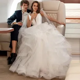 Princesa branco cetim uma linha vestidos de casamento vestidos de noiva inchado em camadas tule saia sem costas longo até o chão vestido de noiva sexy vestido de casamento praia boho vestido de noiva para noiva