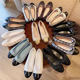 Moda pojedyncze buty delikatne płytkie buty sukienki bankiet zaawansowany elegancki francuski projektant retro mały zapach okrągły baletowe buty