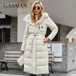 Jackets Gasman 2022 Women's Jacket Long Engant Fashion Winter Coat for Women Brand Zipper Pocket Parka Warm Warm With Belt Down Jackets 8189