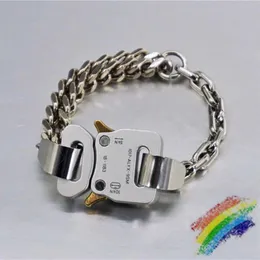 بطل سلسلة Alyx Buckle Swelet Men نساء جودة عالية 1017 Alyx 9SM رسائل Openwork سلسلة الفولاذ المقاوم للصدأ Q0623301p