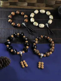Strand natürlicher hölzerner Perlen-Elastizitätsarmband Vajra Bodhi 15-18 mm Islamische muslimische Sandelholz Großhandel