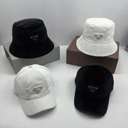 قبعة العلامة التجارية الفاخرة الكلاسيكية الصوفية عالية الجودة مخصصة قبعة غير رسمية للعطلات الرياضية القبعة الأساسية
