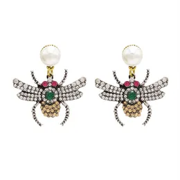 Idealway Nowa moda Osobowość Kobiety gruszki kryształ kryształ kropli kropla kolczyk w kształcie owadów w kształcie imprezy weselnej biżuteria 2713