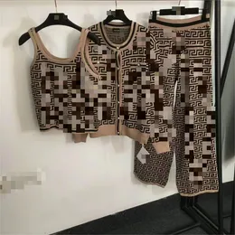 Moda nova terno jacquard cardigan jaqueta colete três conjuntos de calças retas de emagrecimento