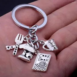 Keychains Cook Chef Keyring Knife Fork Book Cup Bakers Bakning Tillbehör Kvinnor Män julfest Familjvänner Charm Keychain