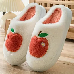 Kapcie kobiety uroczy wzór owoców rozmyty super miękki zamknięty palec platformowy buty domowe zimowe ciepłe pluszowe dom