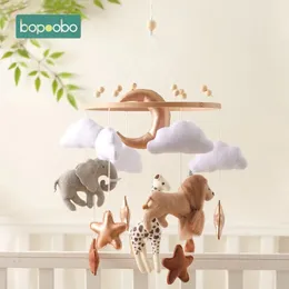 Bebê animais reino móvel pendurado chocalhos brinquedos de madeira 0-12 meses cama sino cabide berço móvel cama sino suporte de braço de madeira 231225