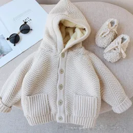 Herbst und Winter Kleidung Mädchen verdickte Kapuze plus Fleece Pullover Mantel Taschen weibliche Baby Kinder Strickjacke 231225