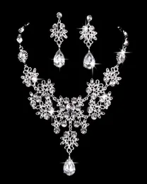 6 kolorów Kobiety Bling Crystal Bridal Biżuteria Zestaw Silver Diamond Wedding oświadczenie Naszyjnik Dangle Kolczyki do narzeczonej druhny AC3729708
