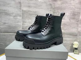 Botas masculinas casuais de couro, bico grande, aumento de altura, moda europeia e americana, com cadarço, sola grossa