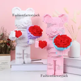 Bouquet di San Valentino di celebrità online, ornamenti di blocchi di costruzione di orsi violenti, modelli di puzzle di giocattoli di blocchi di costruzione, mercato notturno
