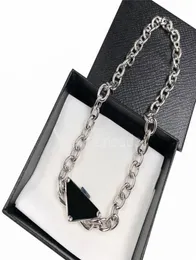 Colares de prata de luxo homens mulheres hip hop colar triângulo emblema moda rua corrente casal estilo punk chains5731186