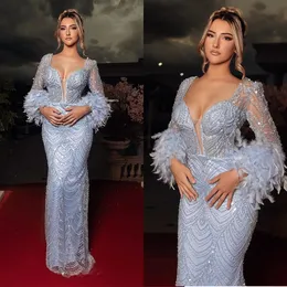 Plus Size Feather Mermaid Prom Dresses 2024 Sky Blue Pailletten V-Ausschnitt Perlen Perlen Abendkleider Robes De Novia 322