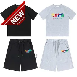 Mens Tshirts Trapstar Tracksuits t Shirt Designer Embroidery Letter Set Womens Crew Neck Trap Star Sweatshirt Suits Rainbow Color Summer Sports Fashion C UXZ2