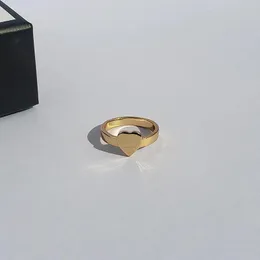 Anillos 2024 Nuevo diseño de diseñador de alta calidad Anillos de banda de titanio Joyería clásica Diseñador de moda Anillo tiffony para mujer Anillos Holiday Gif