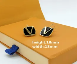 Fashion allmatch letter Hoop Huggie design earrings ladies party stainless steel gold jewellery earrings gift for lover does no7817154