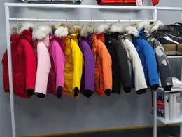 Parka Designer Piumino canadese per bambini Cappotto Giacche invernali Bambini Piumino d'oca solido Spessa stoffa calda e lussuosa con pelliccia Parka con cappuccio