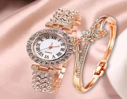 Armbanduhren Römische Skala Diamant Frauen Armband Uhren Stahlgürtel Liebe Blütenblatt Quarz Armbanduhr Luxus Mode For7344775