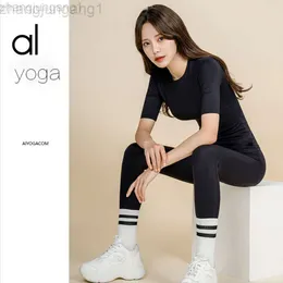 Desginer Alos Yoga Al T Shirt Original New Women's Short Sleeve Round Neck Sports T-shirt Running Fitness Top Slim Fit Respirável Manga Curta