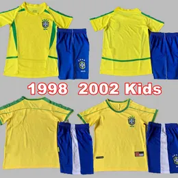 1998 retro çocuk kitleri Brasil futbol formaları gömlek Carlos Romario Ronaldo Ronaldinho Camisa de Futebol Brazils Rivaldo Adriano 2002 Çocuk