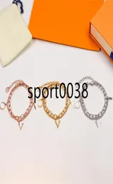 Pulseras con colgante de letras de lujo, pulsera de cadena doble, joyería de pareja de diseñador, brazalete de acero de titanio con sellos 9620593