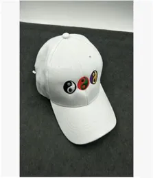 Neuankömmling Gosha Tai Chi Gossip Stickerei Caps Ying Yang Caps Fashion Design Baseball Caps 7928207