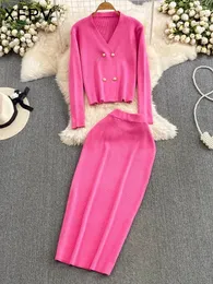 Babyoung Women V-deck z pojedynczym piersiowym płaszczem Dwuczęściowy zestaw Sym Szczupły spódnica z owiniętą biodrem Koreańska moda jesienna Winte 231226