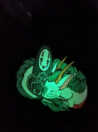 Spirited aways sem rosto homem dragão branco duro esmalte pino kawaii desenhos animados animais broche anime fã coleção crachá presente exclusivo 6994501