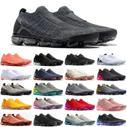 Obuwie 2023 Chaussures MOC 2 Laceless 2.0 Buty do biegania Triple Black Designer Mens Dowody Fly White Knit React Treners