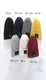 Berretti di moda TN Marca Uomo Autunno Inverno Cappelli Sport Cappello lavorato a maglia Addensare caldo Casual Cappello esterno Berretto Double Sided Beanie Skull Caps1045423