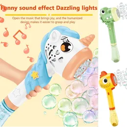 Soap Bubble Gun Electric Bubble Wand Automatisk musik och lätta lysande barnleksaker handhållna utomhusleksaker för flickor pojkar barn 231226