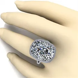 2021 خاتم الزفاف الماس الكبير متلألئ شكل وسادة المجوهرات الفاخرة 5A الزركون عالية الجودة حمامة البيض الأحجار الكريمة الأبدية النساء EN297R