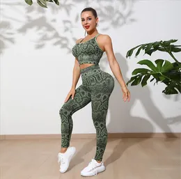 Yoga Outfit Python Pattern Sports Set For Women With Shoders And Beautif Back Dress Waist Closing Style Drop Delivery Ot4Ml