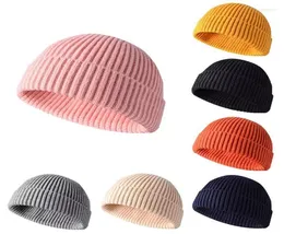 BeanieSkull Berretti Invernali da Uomo Cappello Lavorato a Maglia Skullcap Solid Beanie Corto Senza Tesa Baggy Melone Berretto Docker Pescatore Berretti Lavorati a Maglia Delm226119318