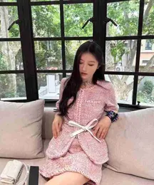 Two Piece Dress Designer Brand Pink Small Fragrance Set Skirt for Women's 2023 Summer New and High Grade Internet Red Age Reducing Street Bombing 6DBS