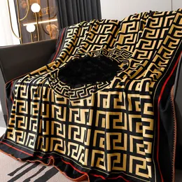 Luxuriöse Designer-Decke, schwarzes Muster, bedruckt, Palasthof, Gold, bedrucktes Sofa, Bett, doppellagiger Fuchs-Samt-Designer-Teppich, Überwurf, Decken, Heimdekoration