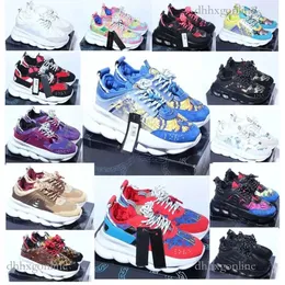 Designer Shoes Chain Reaction Men Women ver sacee shoe Platform Sneakers Rubber Suede Triple Black White Bluette Gold Red Cherry Mens Casual Trainers