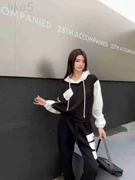 Women's Two Piece Pants Designer Brand Autumn 2023 New Leisure Fashion Sports Set Sweater with Small Guy Paired a Complete Early Style IVLX