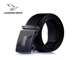 상자가있는 벨트 2018 Cow Genuine Leather Men Belts Men for Men Blackbrown Colors First Layer Cowhide Be9626915를위한 고급 자동 버클 벨트