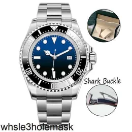 Mens 44mm Shark Buckle 2813 Movement Stainless Stainless luminous Waterfroof Montre de Luxe Dropshipping U1lj2rの機械的自動時計を見る