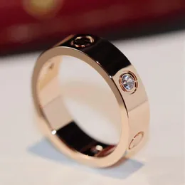 V Gold Luxury Quality Bunk Band Ring مع ثلاثة PCS Diamond for Women Engagement Jewelry Gift لها ختم Box PS3177290T