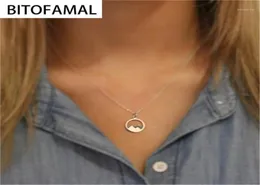 Collares colgantes Minimalista Escalada de montaña Viajes Picos huecos Joyería de personalidad femenina Cadena de clavícula Senderismo Cuello al aire libre1248661