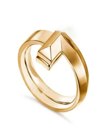 Designer Ring Brand Luxury Brand T 22 Iff Classic Double T Gold Gioielli placcati Fashion Simple Band Rings di alta qualità Valentine039S DA3341145807